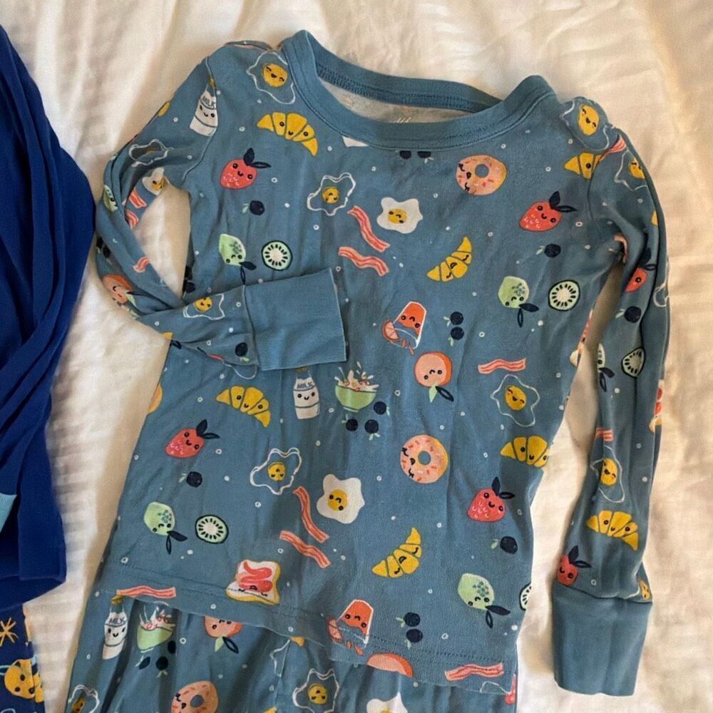 Lands end size 6 long sleeve PJ bundle - Picture 2 of 7